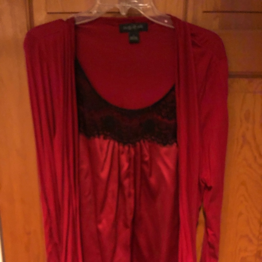 Blouse, one piece, looks like 2, red/black